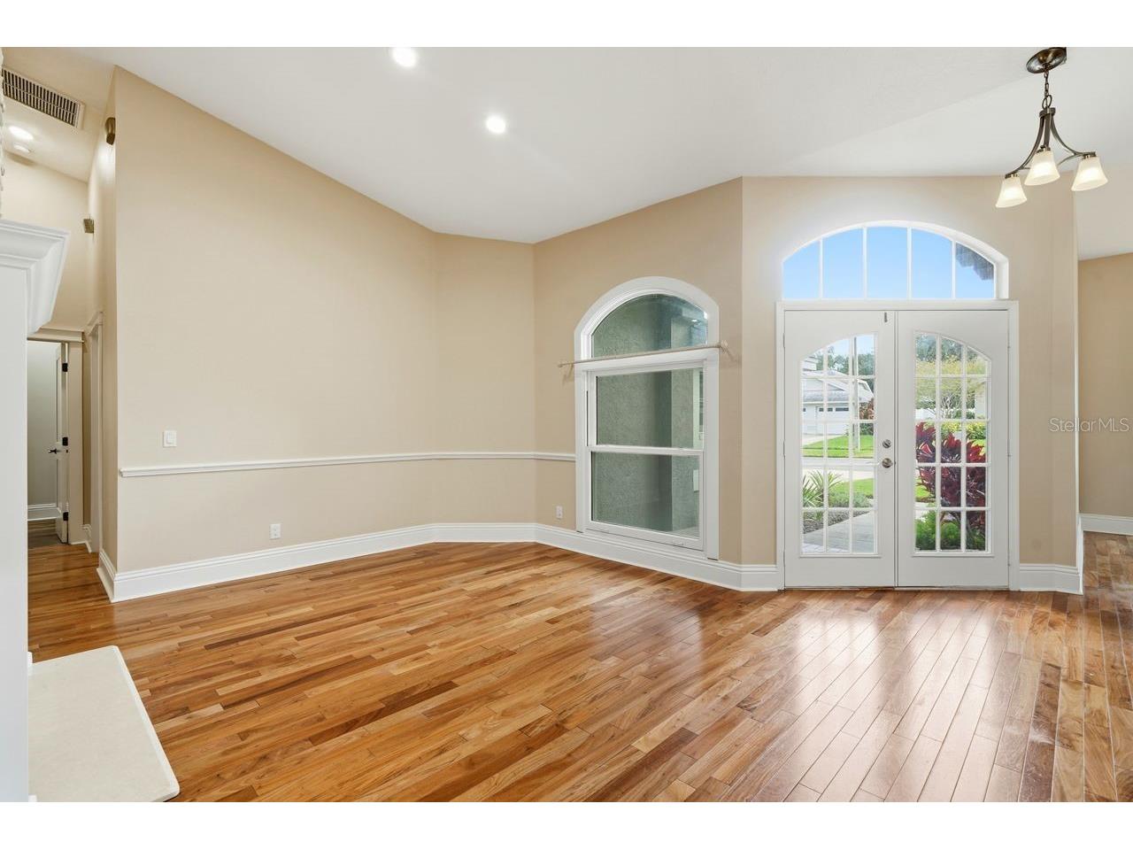 700 Westfield Court Dunedin FL 34698 TB8432647 image6