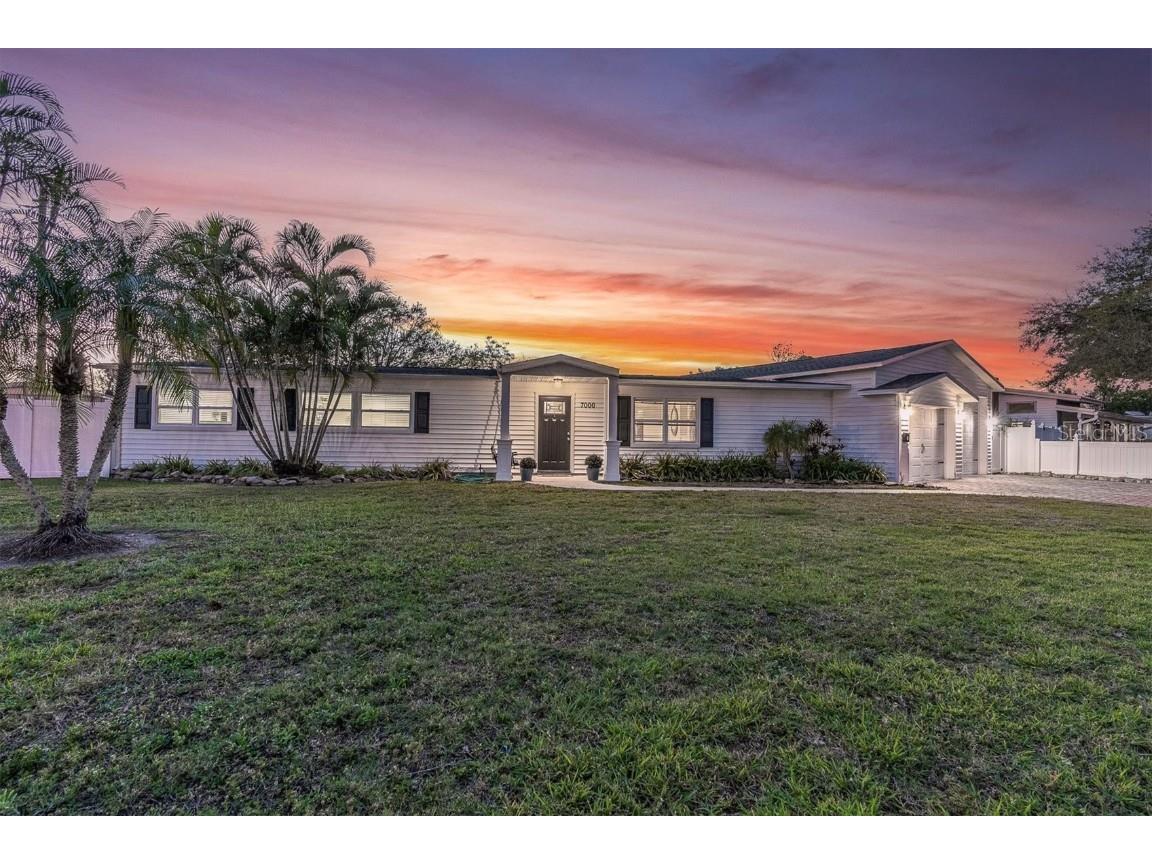 7000 10th Street N Saint Petersburg FL 33702 TB8359777 image1