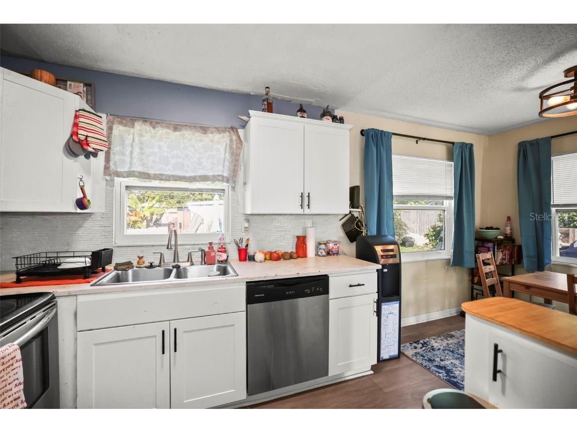 7000 13th Street N Saint Petersburg FL 33702 TB8438508 image10