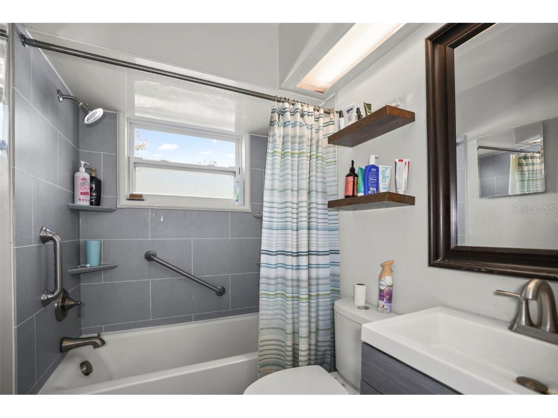 7000 13th Street N Saint Petersburg FL 33702 TB8438508 image26