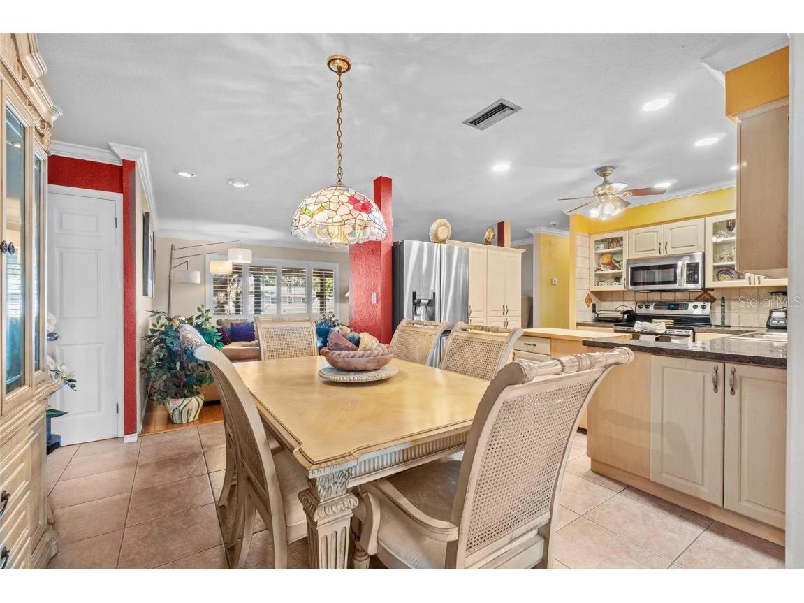 7000 38th Avenue N Saint Petersburg FL 33710 TB8446009 image12