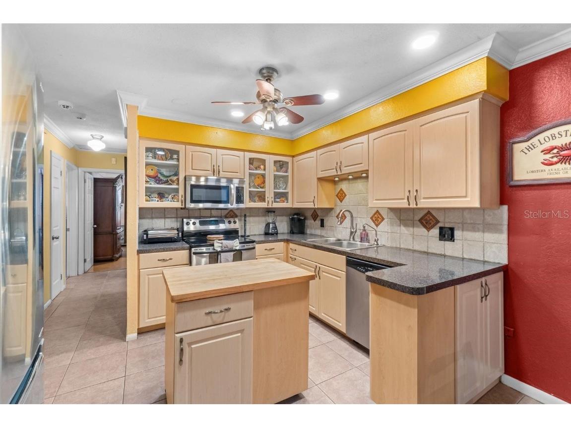 7000 38th Avenue N Saint Petersburg FL 33710 TB8446009 image9