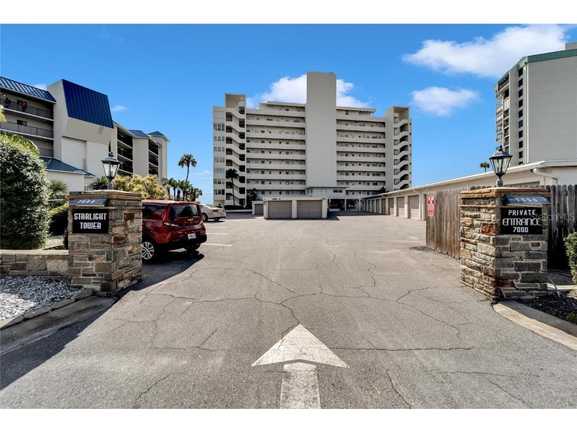 7000 Beach Plaza #607 Saint Pete Beach FL 33706 - GULF OF MEXICO T3502161 image1