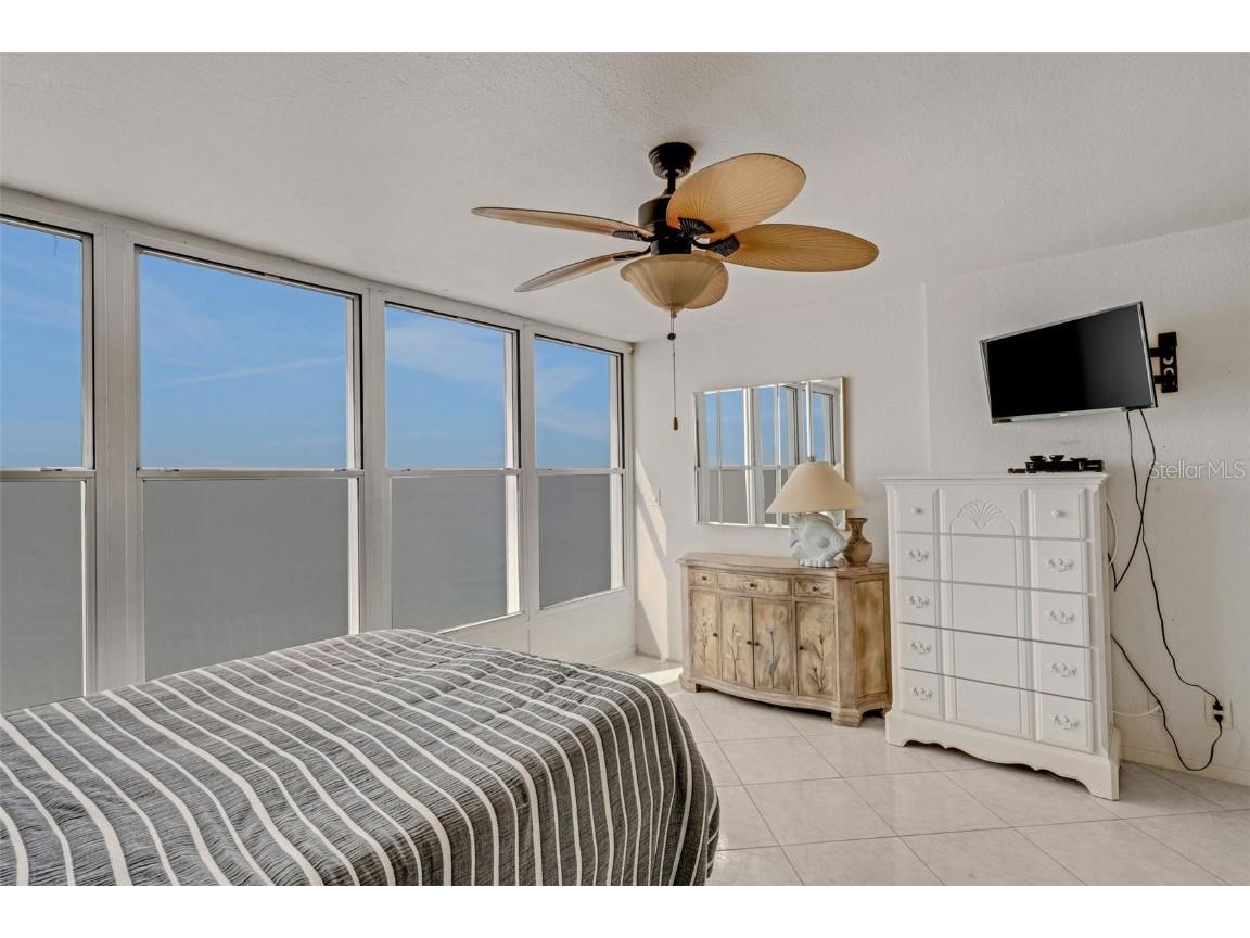 7000 Beach Plaza #905 Saint Pete Beach FL 33706 A4641226 image13
