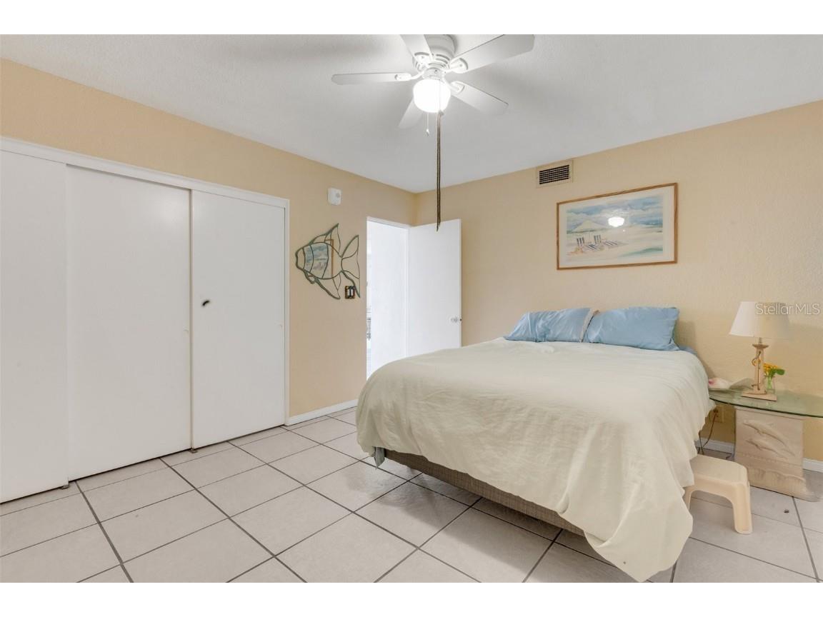 7000 Beach Plaza #905 Saint Pete Beach FL 33706 A4641226 image17
