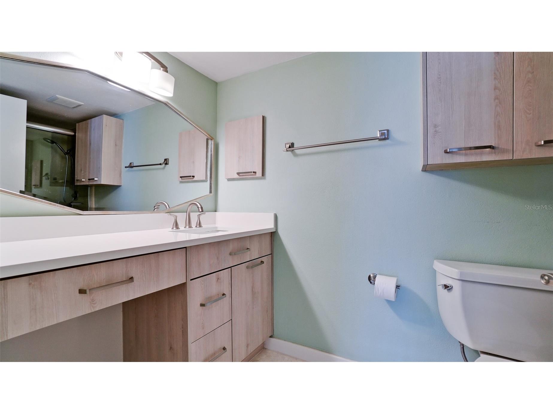 7000 Gulf Drive #115 Holmes Beach FL 34217 - GULF OF MEXICO A4679118 image16