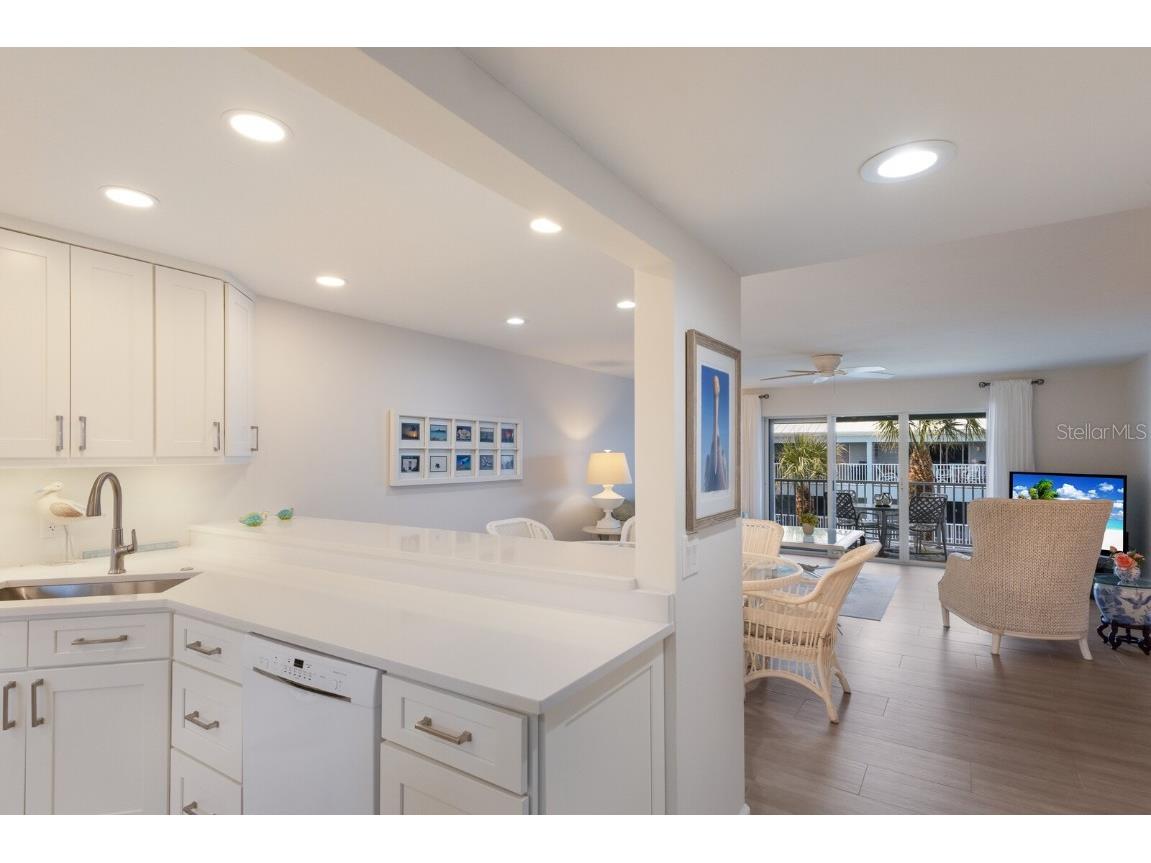 7000 Gulf Drive #205 Holmes Beach FL 34217 - GULF OF MEXICO A4651943 image11