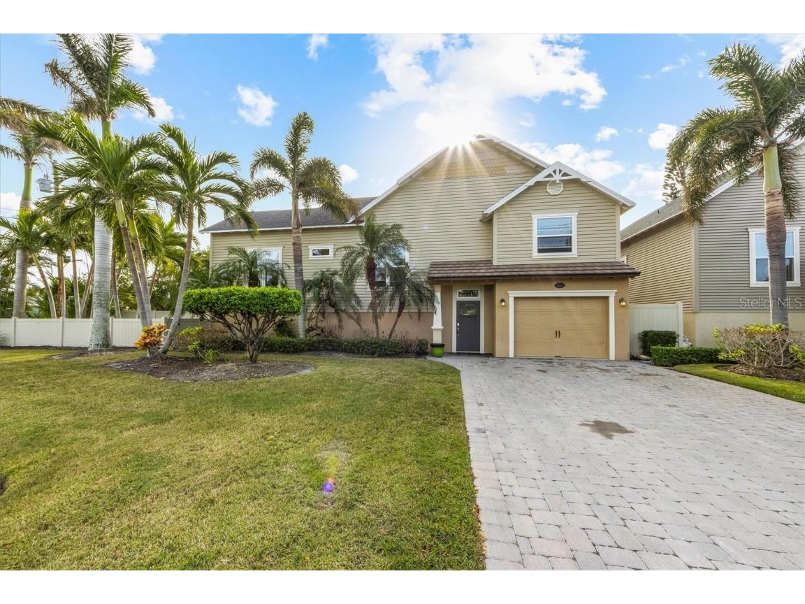 7000 Marina Drive Holmes Beach FL 34217 A4633836 image1