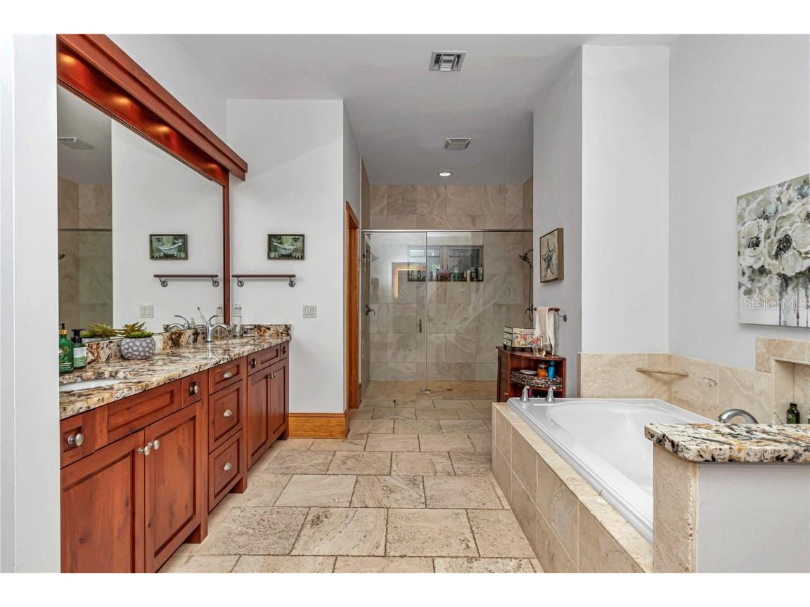 7000 NW Hwy 320 Micanopy FL 32667 OM697211 image55