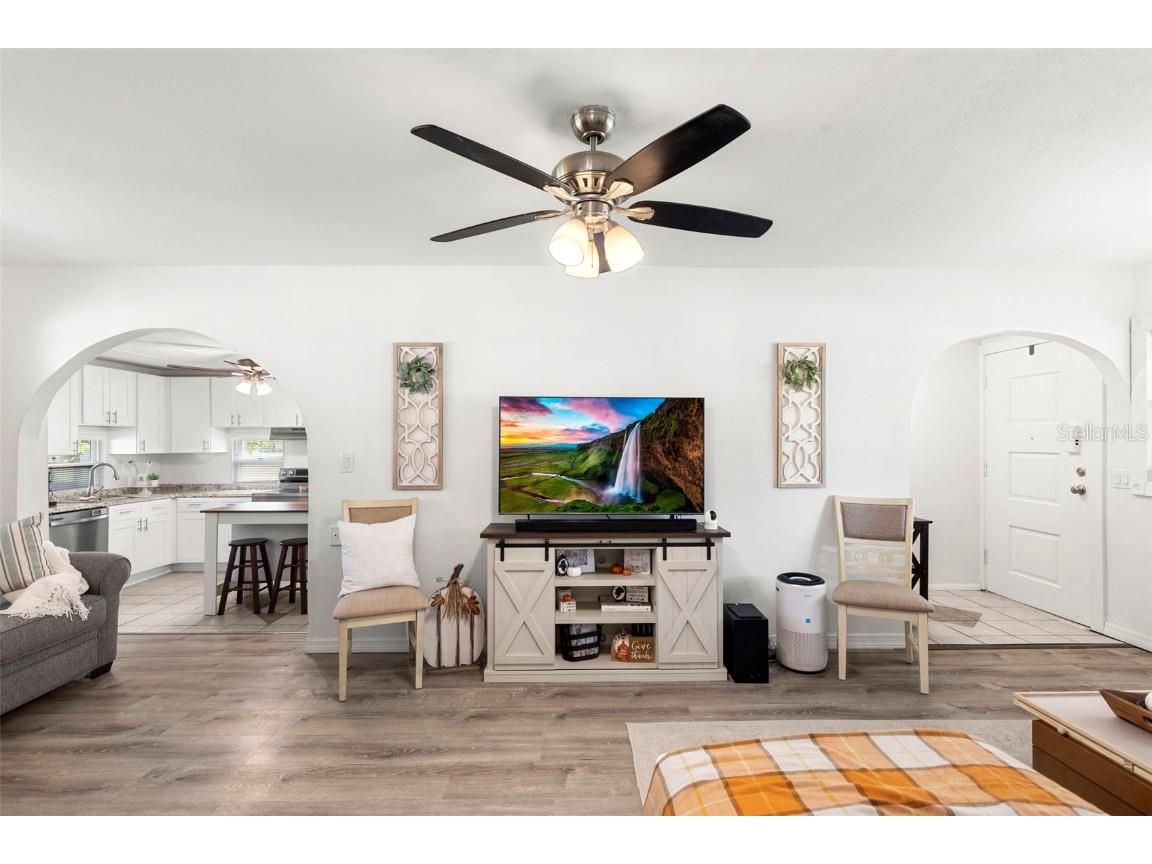 7001 13th Street N Saint Petersburg FL 33702 TB8439920 image12