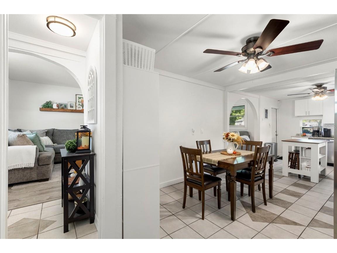 7001 13th Street N Saint Petersburg FL 33702 TB8439920 image20