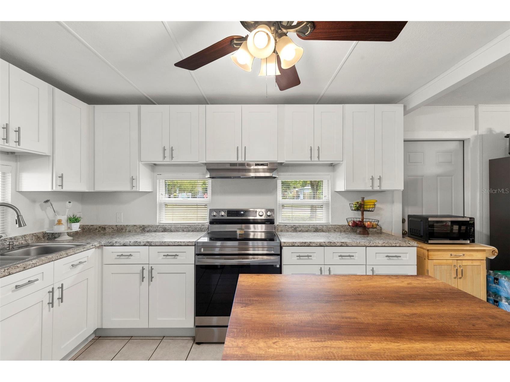 7001 13th Street N Saint Petersburg FL 33702 TB8495124 image14