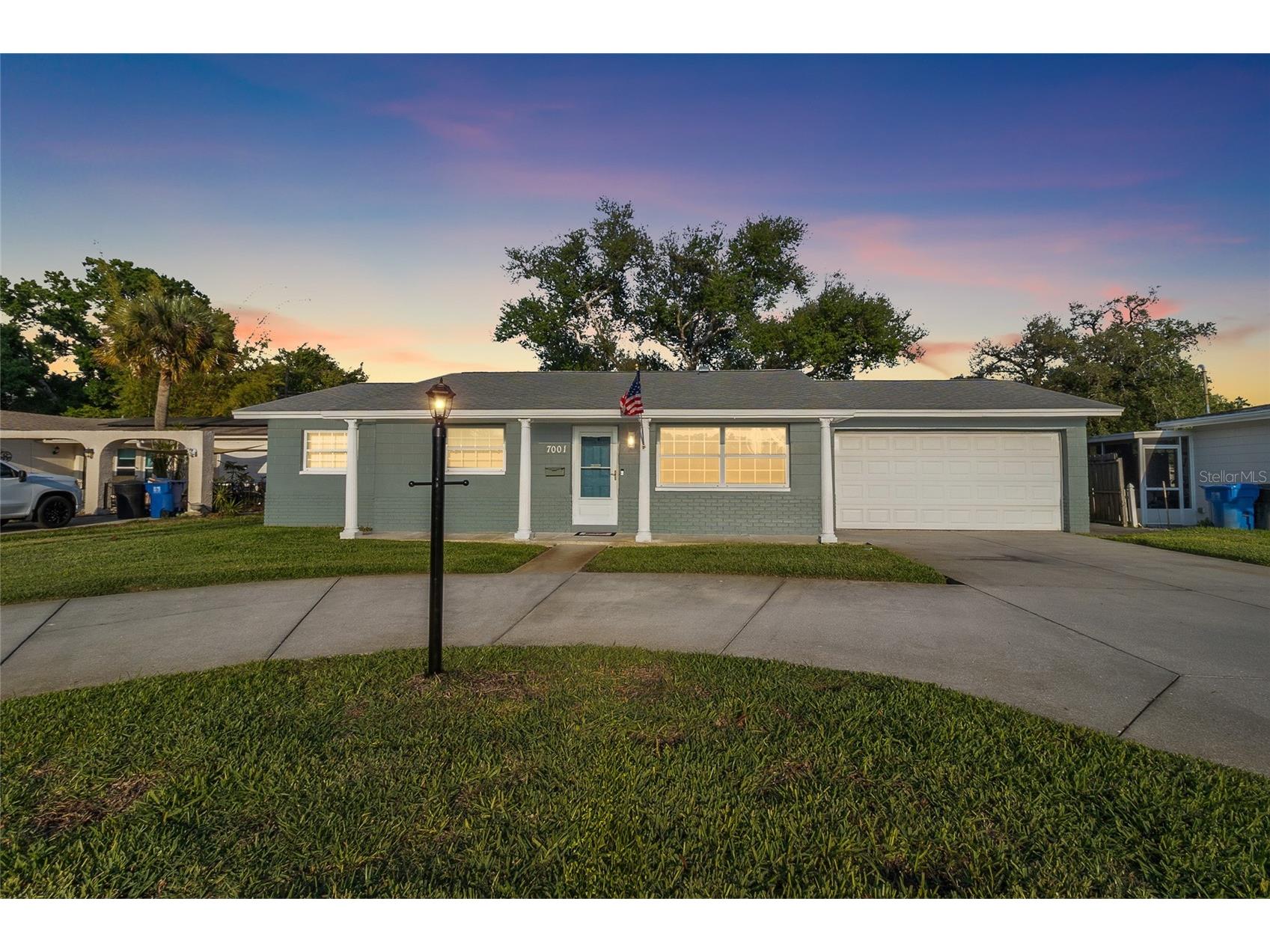 7001 18th Street N Saint Petersburg FL 33702 TB8494052 image1