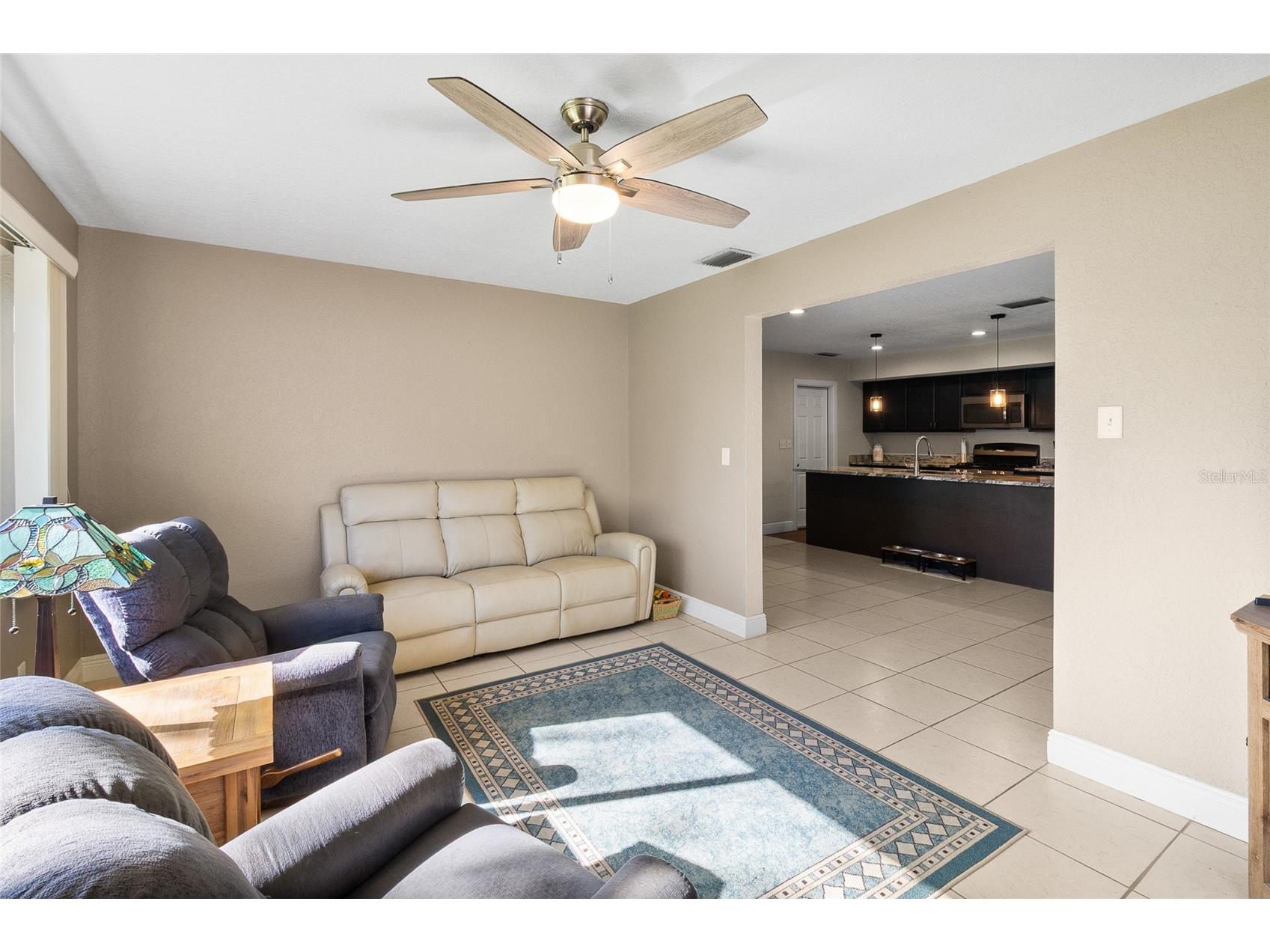 7001 18th Street N Saint Petersburg FL 33702 TB8494052 image17