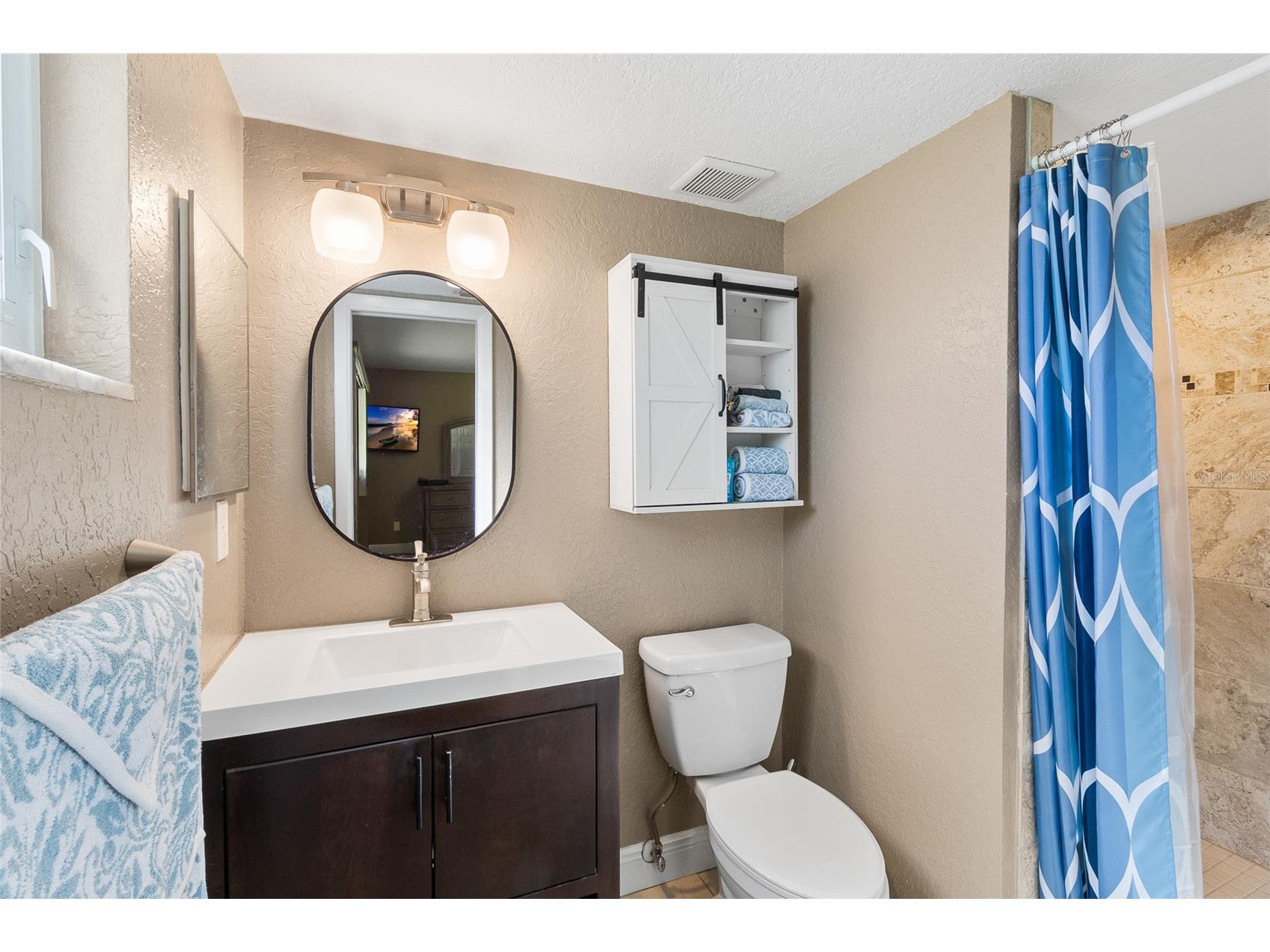 7001 18th Street N Saint Petersburg FL 33702 TB8494052 image24
