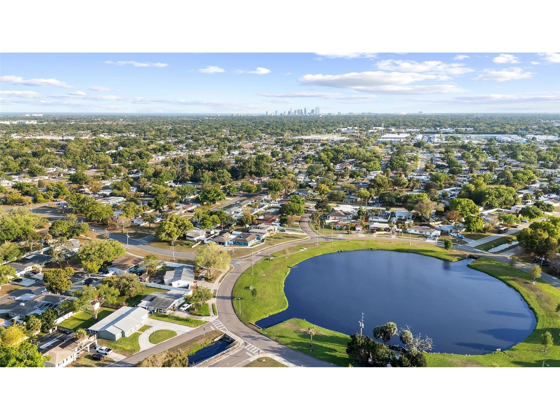 7001 18th Street N Saint Petersburg FL 33702 TB8494052 image51