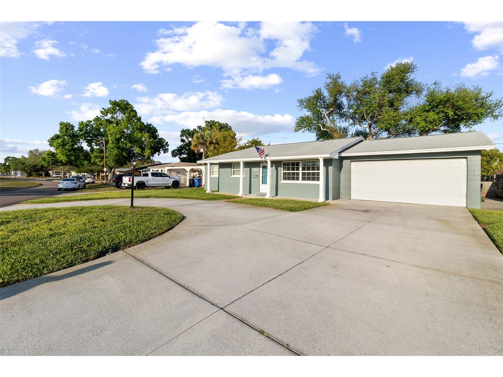 7001 18th Street N Saint Petersburg FL 33702 TB8494052 image6