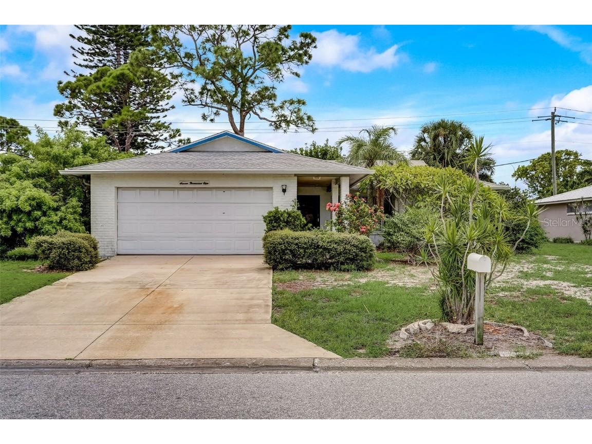 7001 20th Avenue W Bradenton FL 34209 A4583202 image1