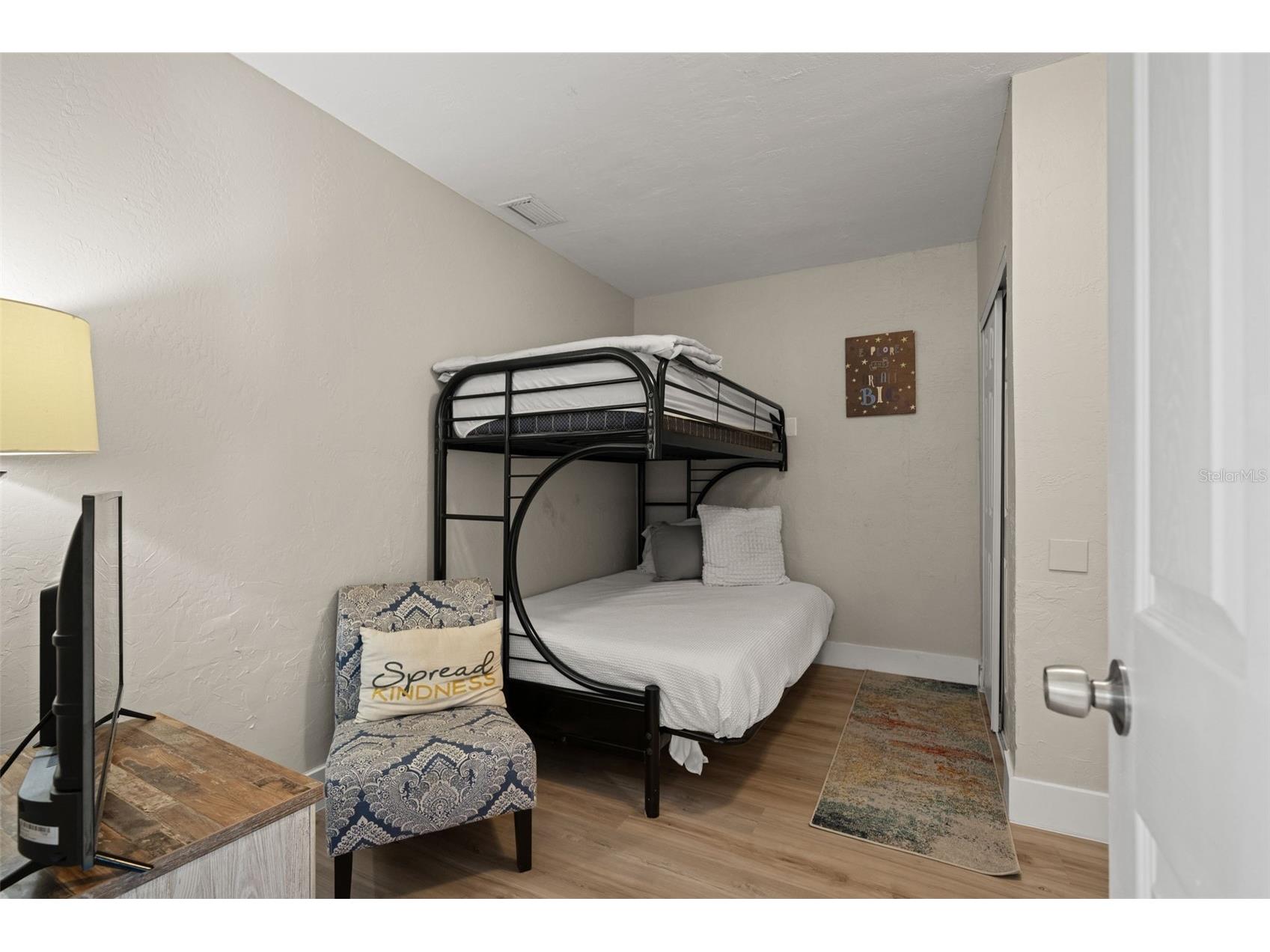7001 52nd Lane N Pinellas Park FL 33781 TB8526934 image20