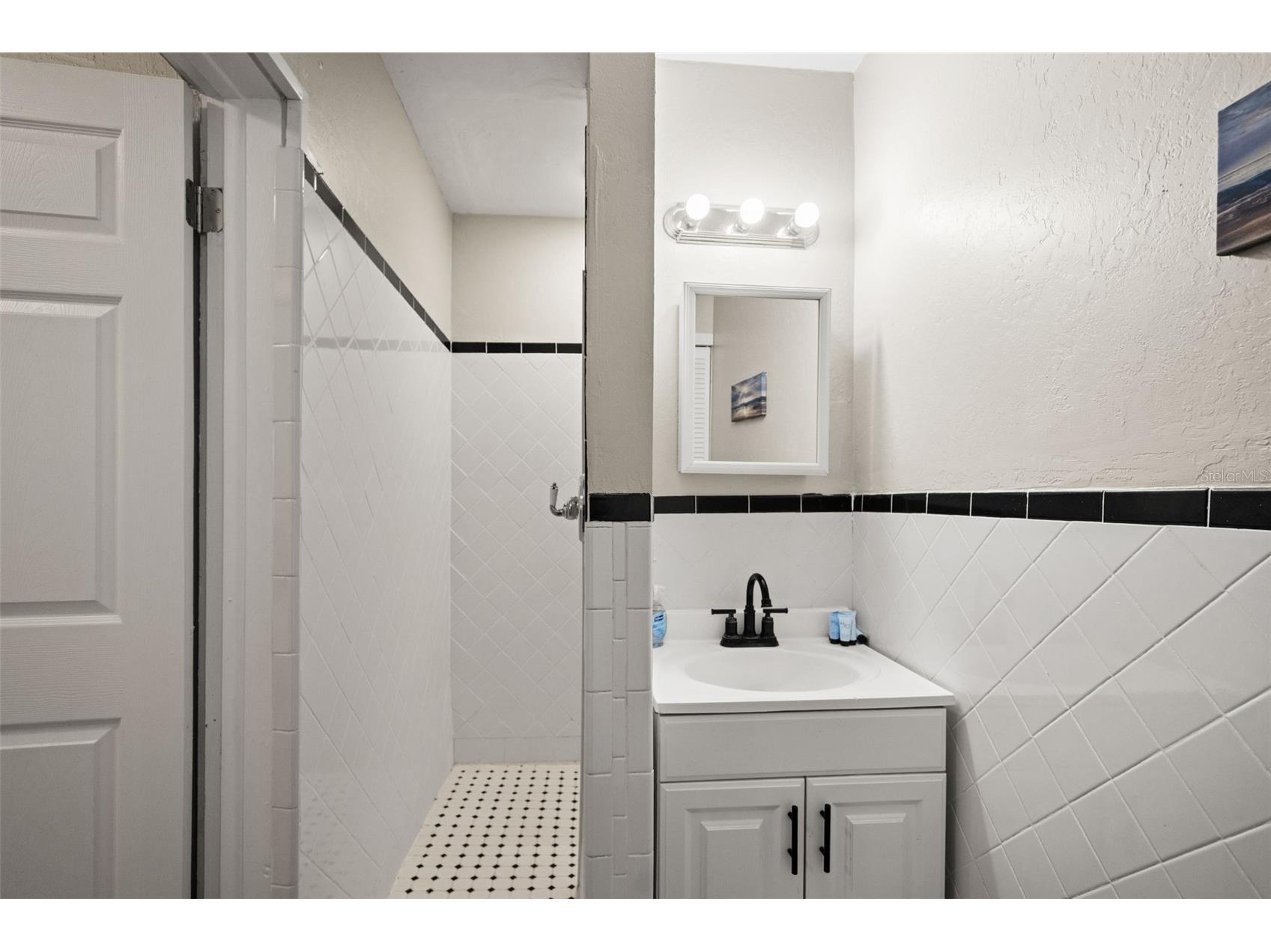7001 52nd Lane N Pinellas Park FL 33781 TB8526934 image21