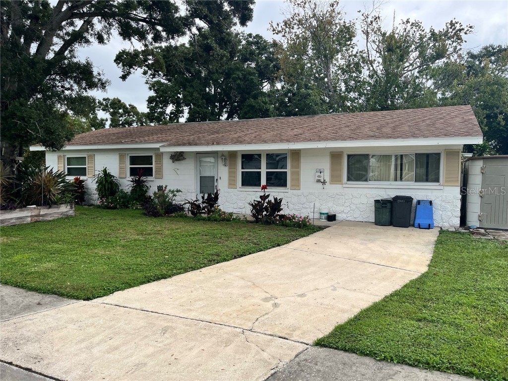 7001 59th Street N Pinellas Park FL 33781 TB8426856 image1