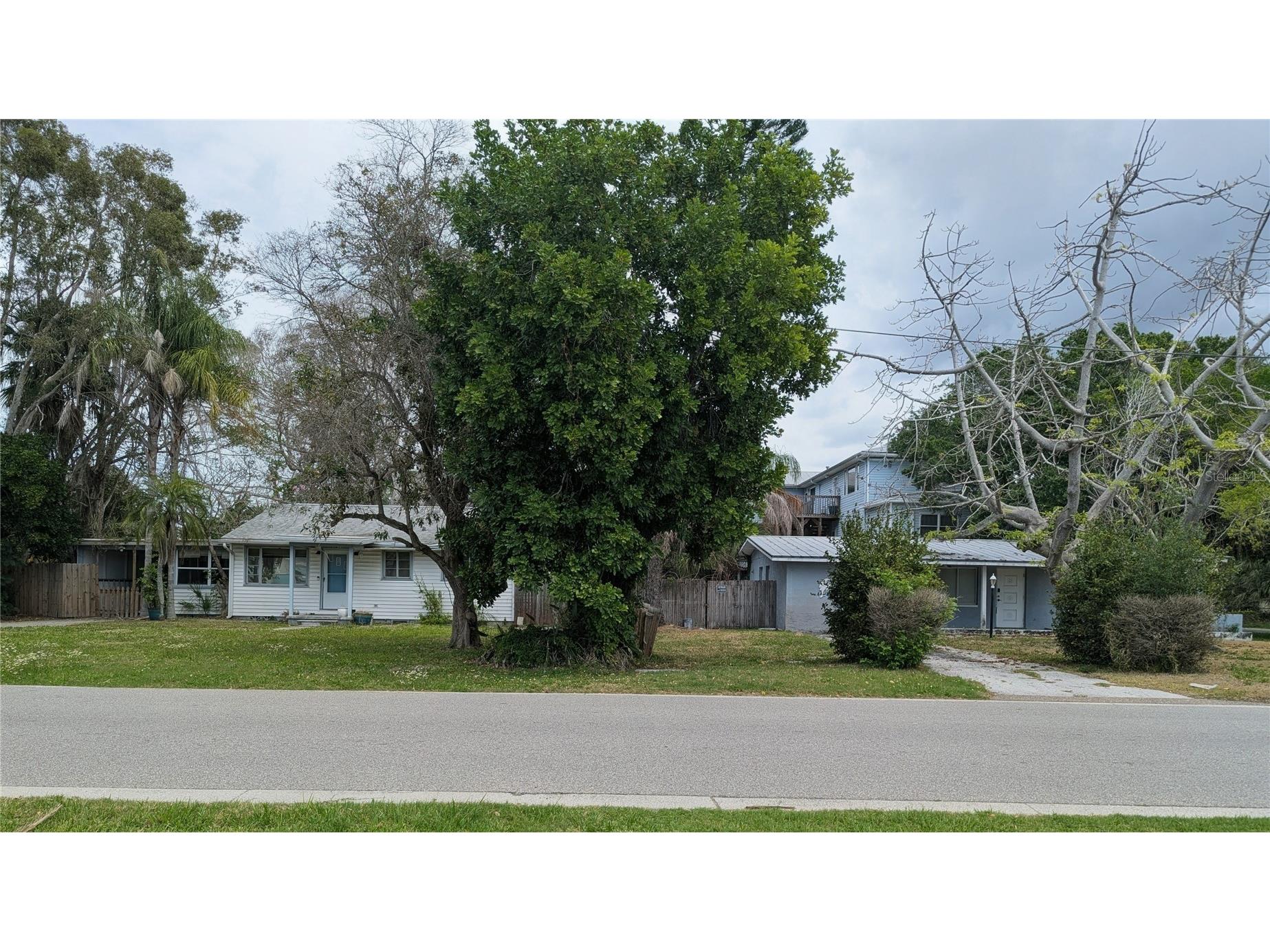7001 & 7011 Hibiscus Avenue S South Pasadena FL 33707 TB8494635 image12