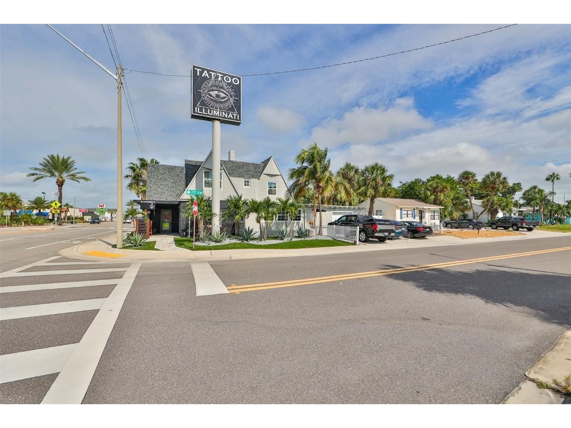7001 Gulf Boulevard Saint Pete Beach FL 33706 T3476868 image1
