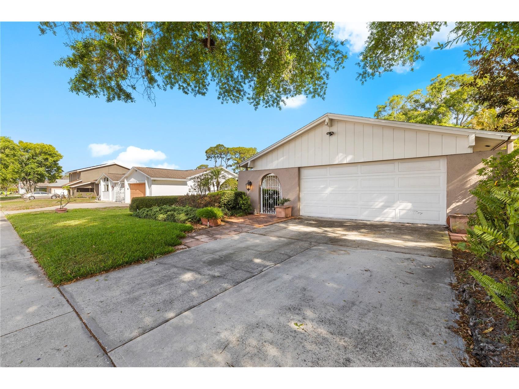 7001 Twelve Oaks Boulevard Tampa FL 33634 TB8494493 image2