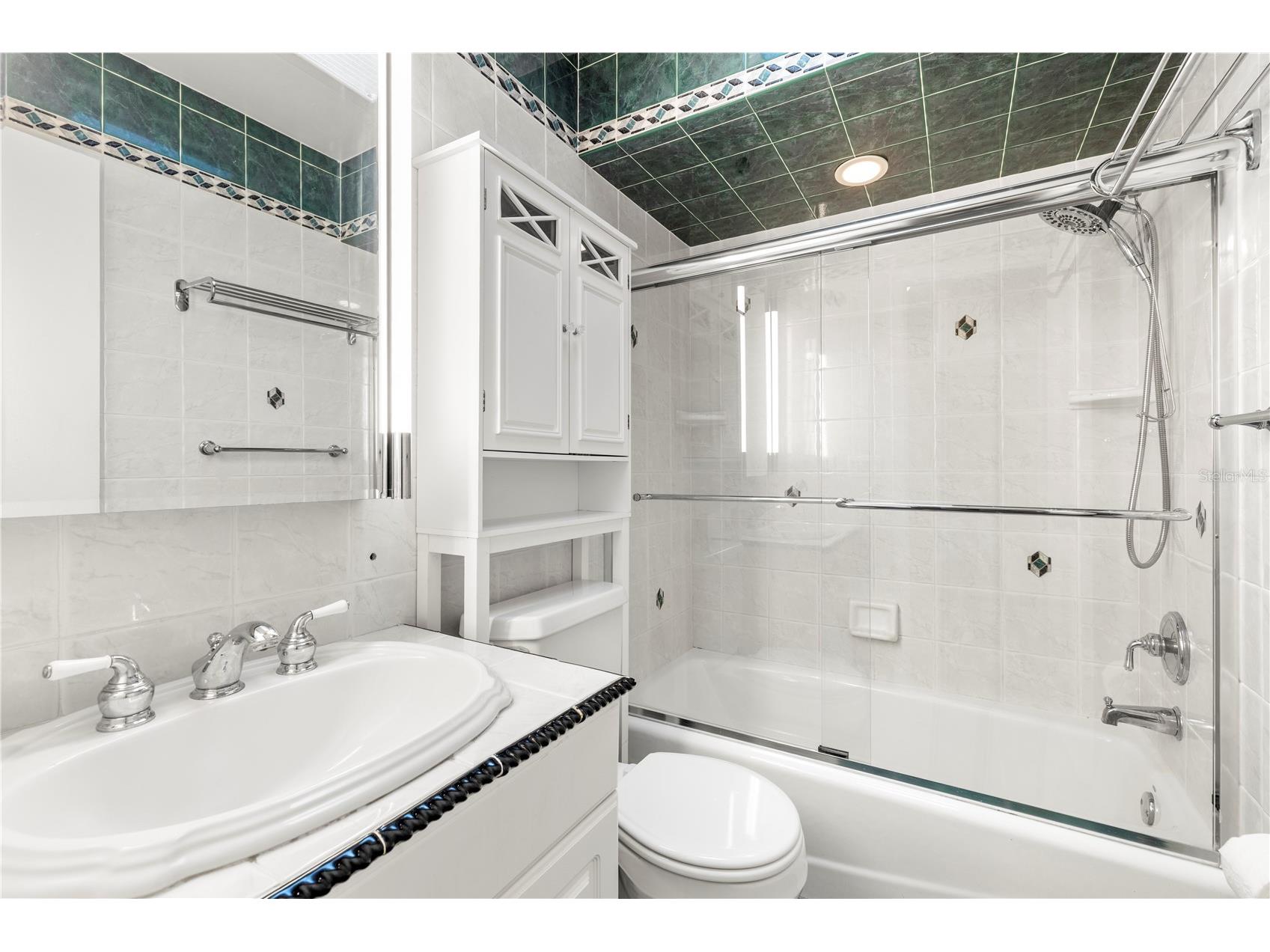 7001 Twelve Oaks Boulevard Tampa FL 33634 TB8494493 image36