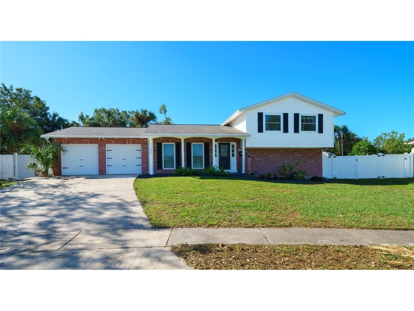 7002 Danewood Court Tampa FL 33615 TB8313306 image1