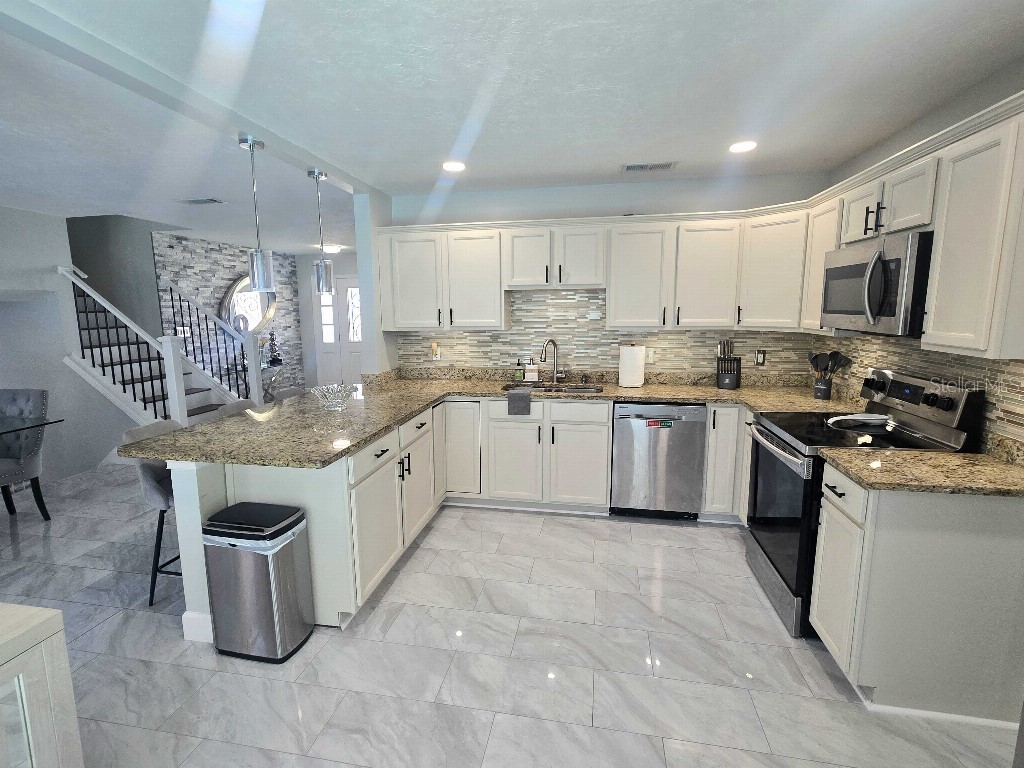 7002 Danewood Court Tampa FL 33615 TB8511921 image17