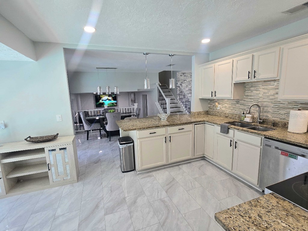 7002 Danewood Court Tampa FL 33615 TB8511921 image18