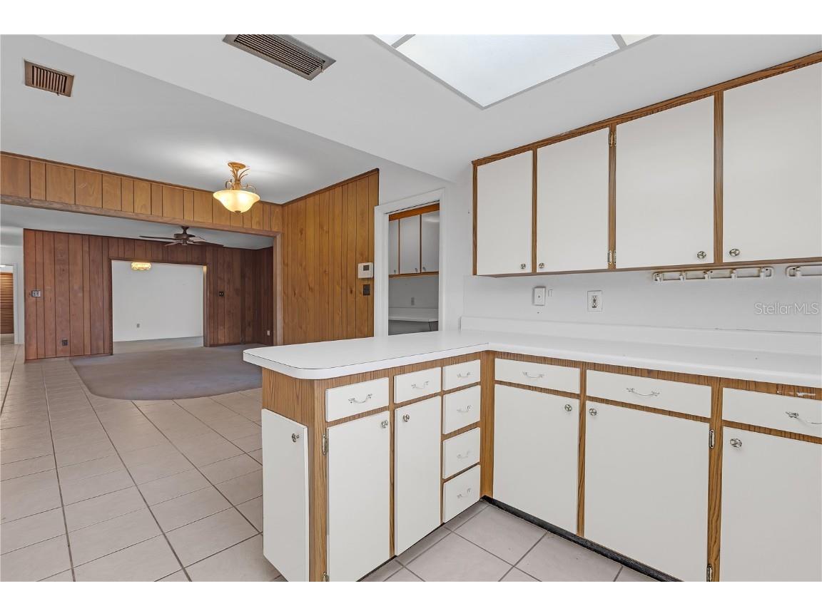 7002 Doreen Street Tampa FL 33617 TB8392216 image13