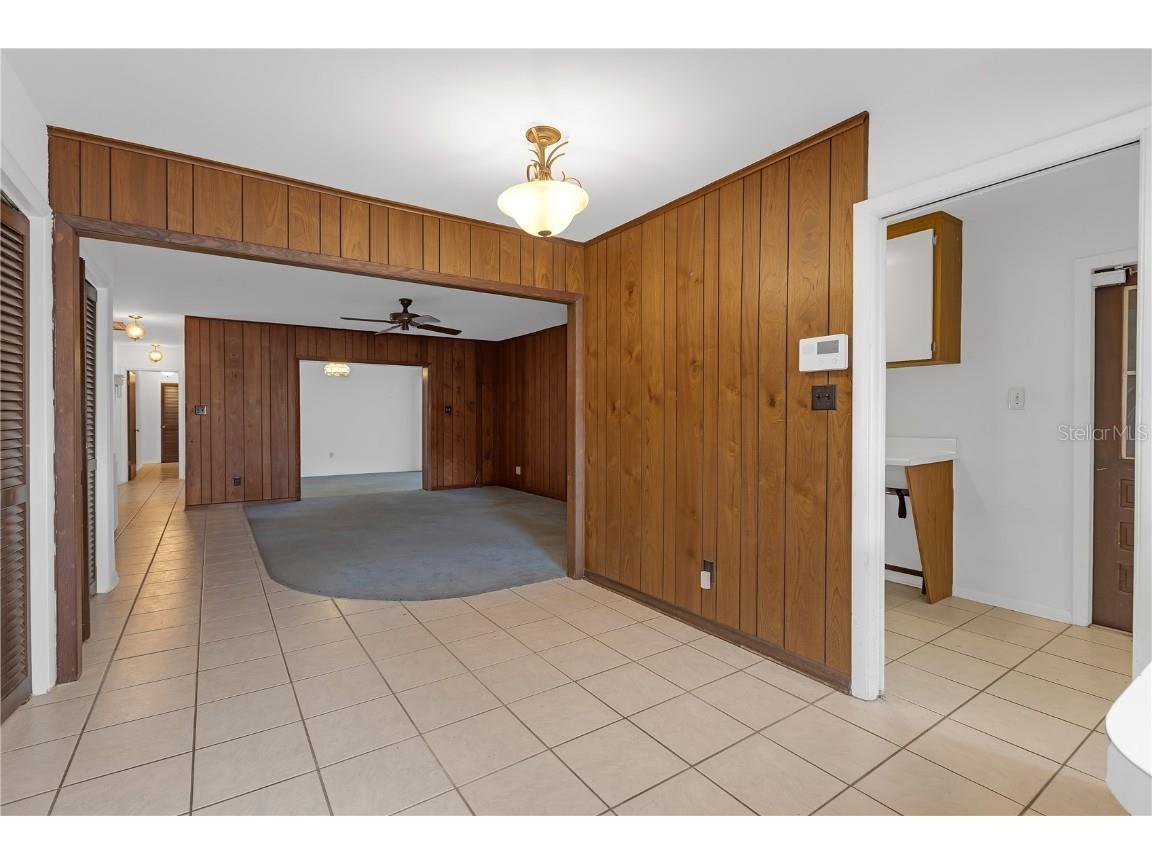 7002 Doreen Street Tampa FL 33617 TB8392216 image14