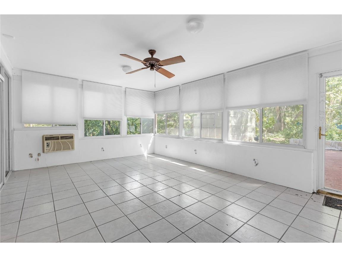 7002 Doreen Street Tampa FL 33617 TB8392216 image37