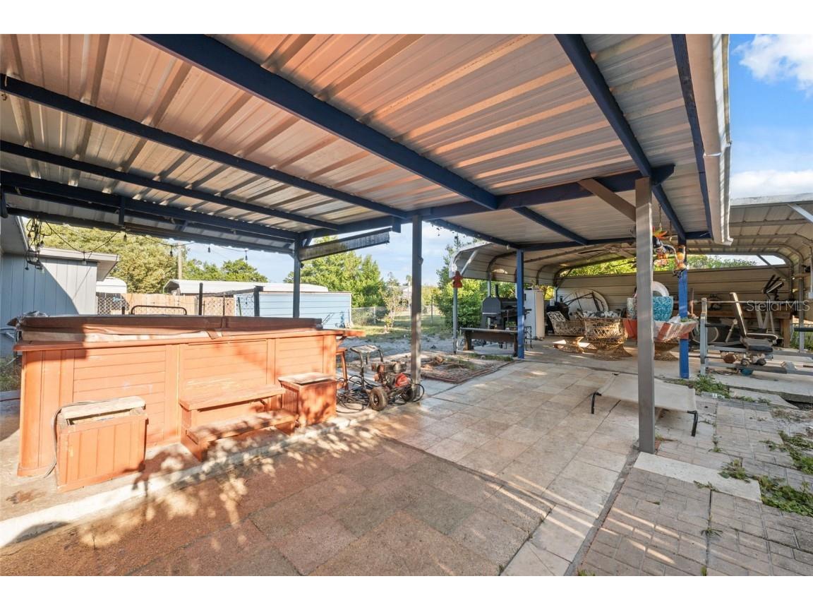 7002 Eisenhower Street Weeki Wachee FL 34613 - WEEKI WACHEE RIVER W7880347 image13