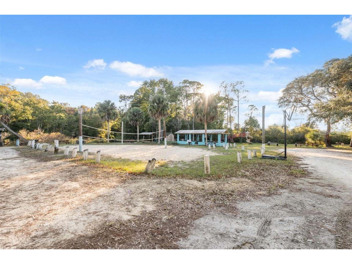 7002 Eisenhower Street Weeki Wachee FL 34613 - WEEKI WACHEE RIVER W7880347 image18