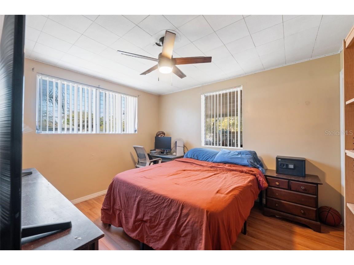 7002 Eisenhower Street Weeki Wachee FL 34613 - WEEKI WACHEE RIVER W7880347 image9