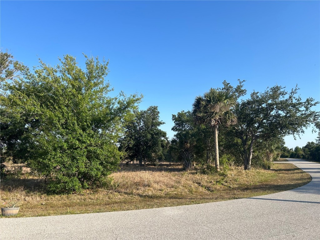 7002 Manniz Road Port Charlotte FL 33981 A4649567 image1