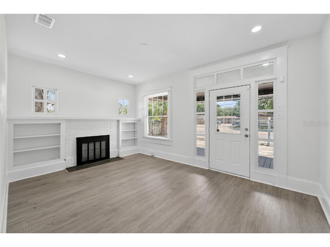 7002 N Nebraska Avenue Tampa FL 33604 TB8369519 image9