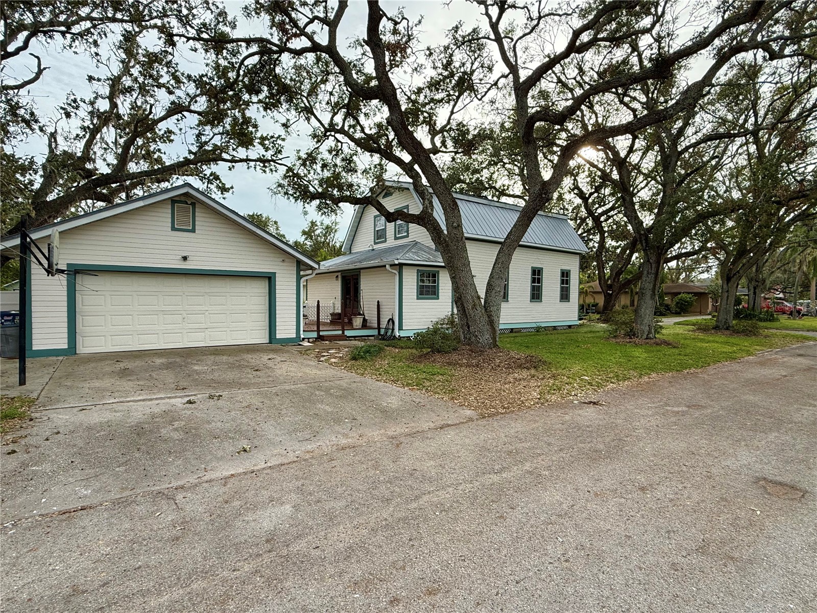 7002 Shamrock Road S Tampa FL 33616 TB8504376 image2