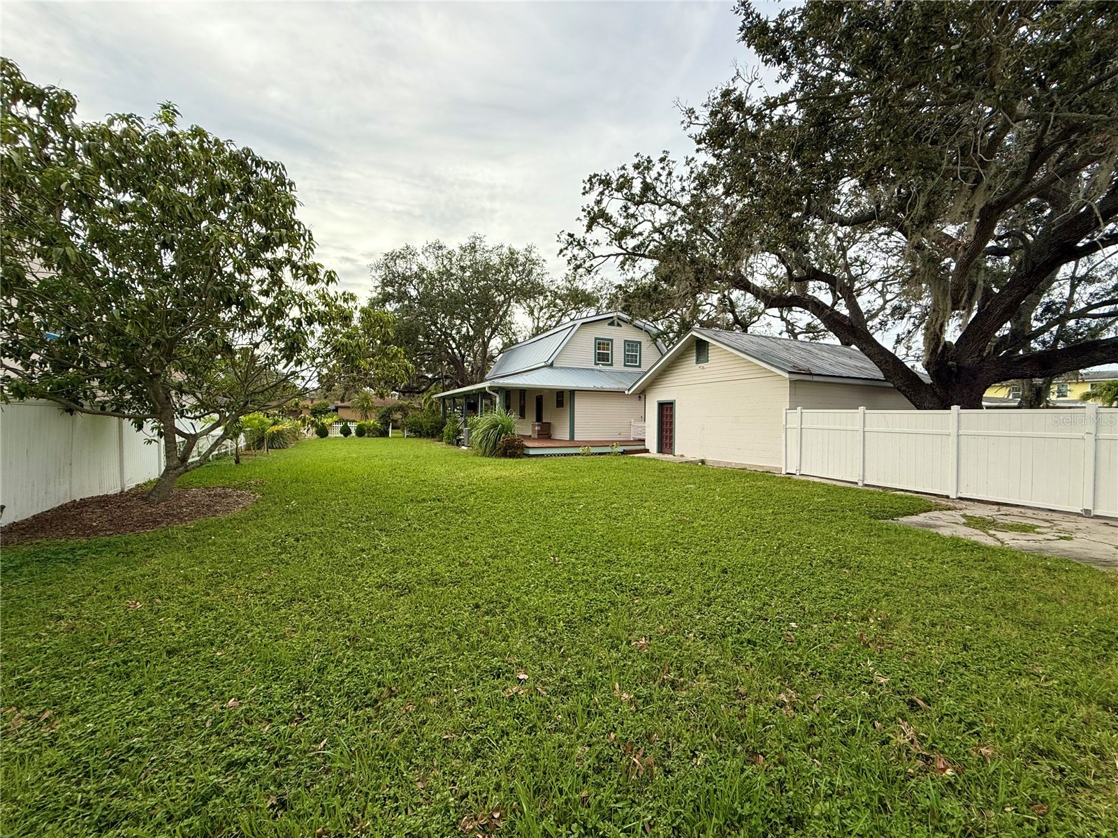 7002 Shamrock Road S Tampa FL 33616 TB8504376 image9