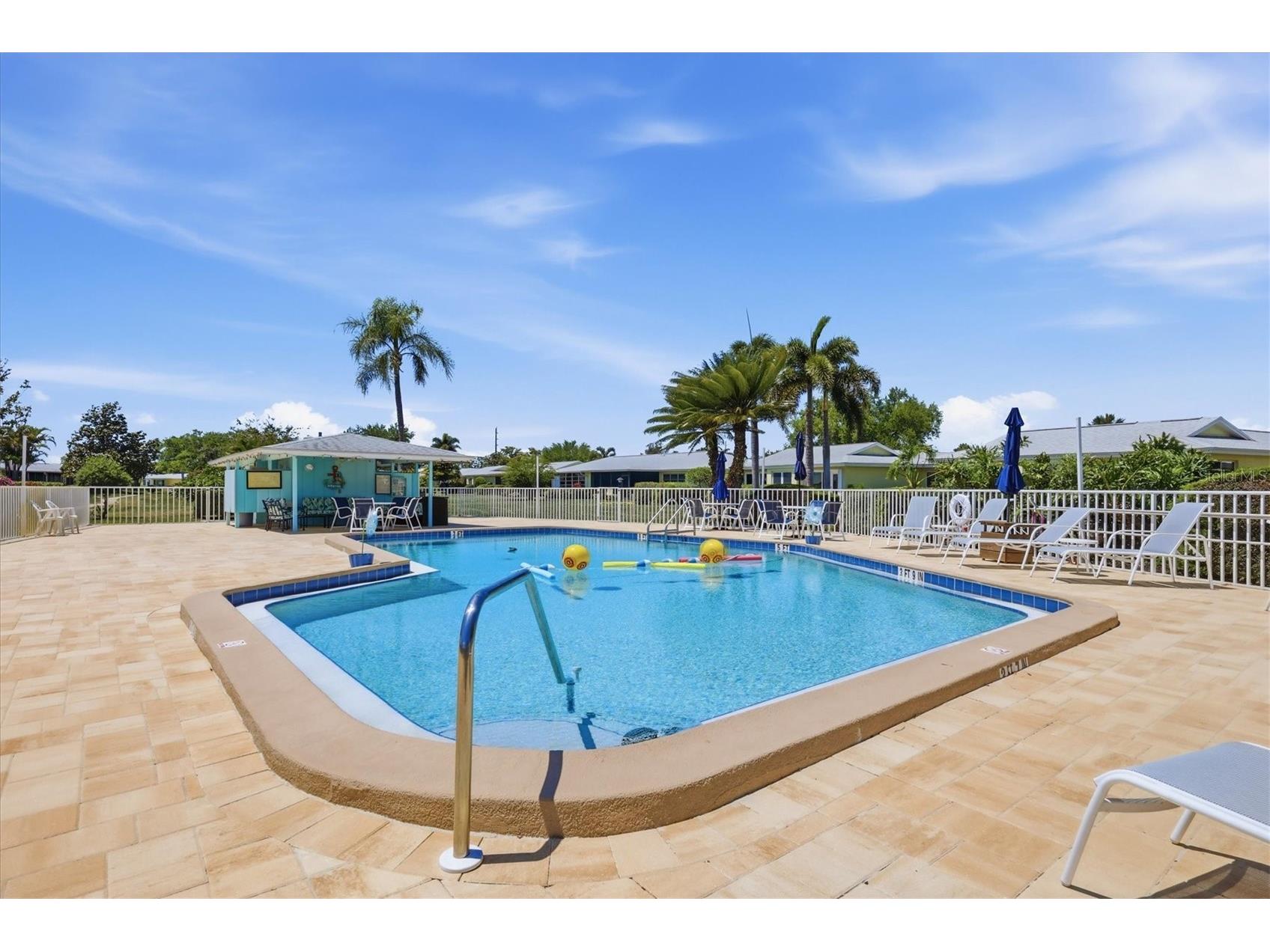 7003 10th Avenue W Bradenton FL 34209 A4690693 image32