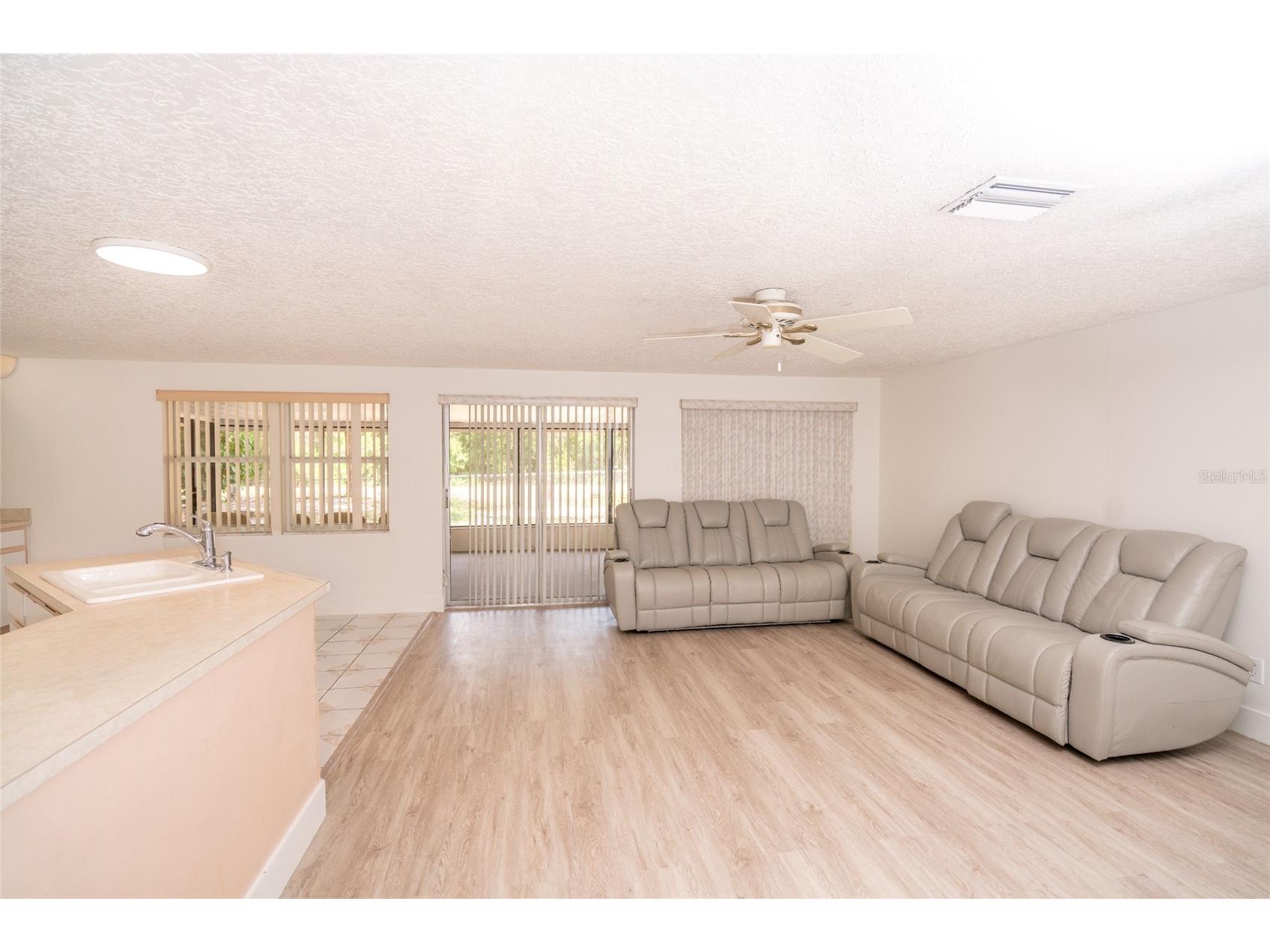 7003 Fountain Avenue Tampa FL 33634 TB8503710 image10