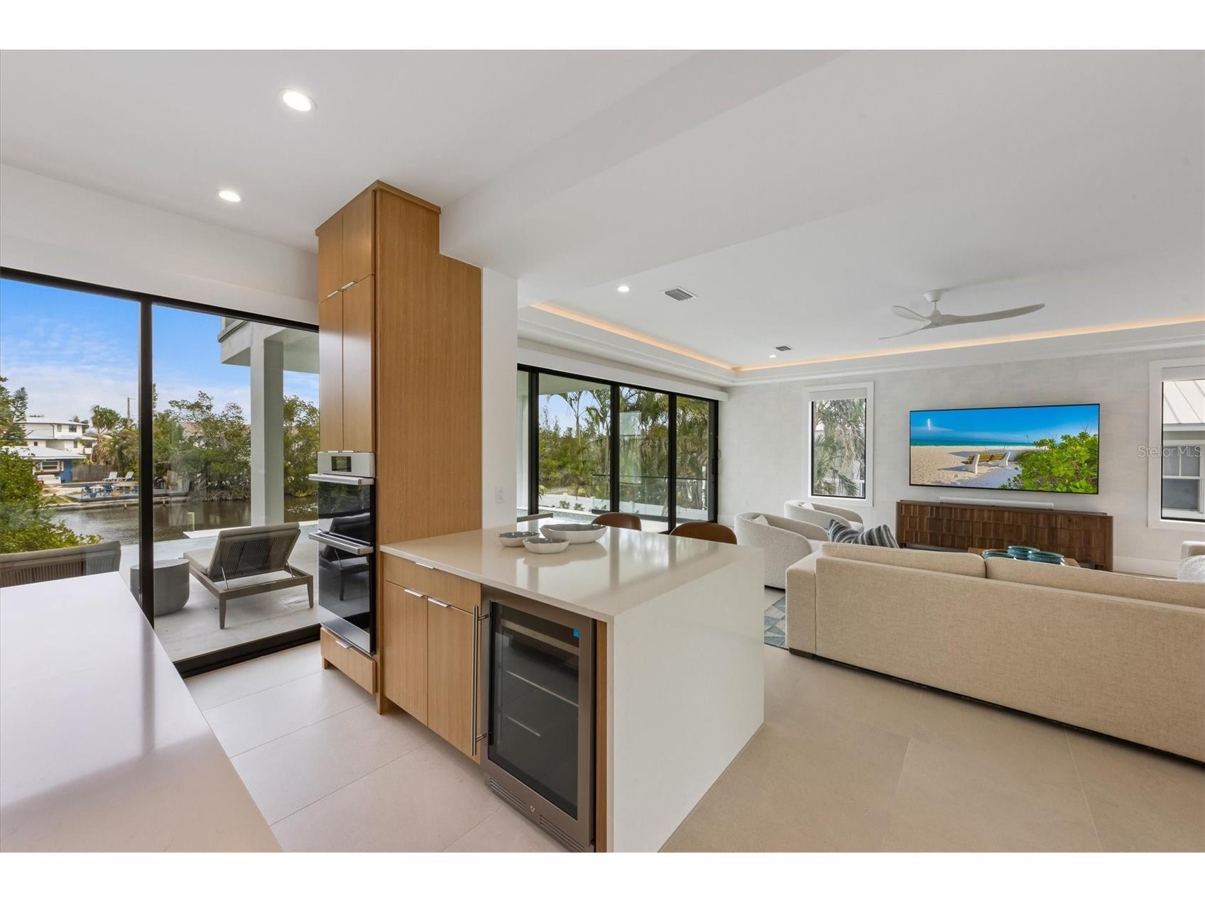 7003 Holmes Boulevard Holmes Beach FL 34217 A4678763 image11