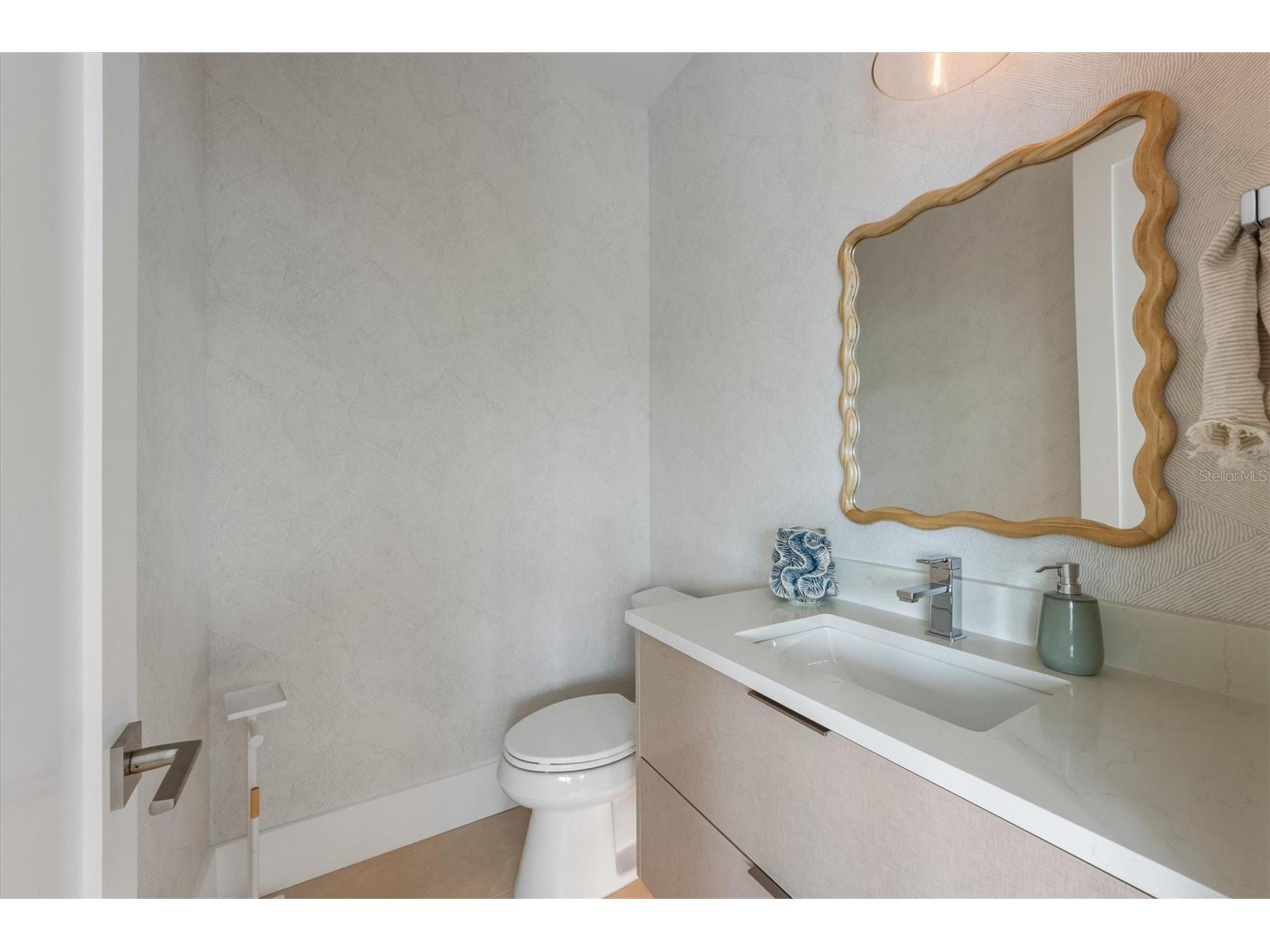 7003 Holmes Boulevard Holmes Beach FL 34217 A4678763 image24