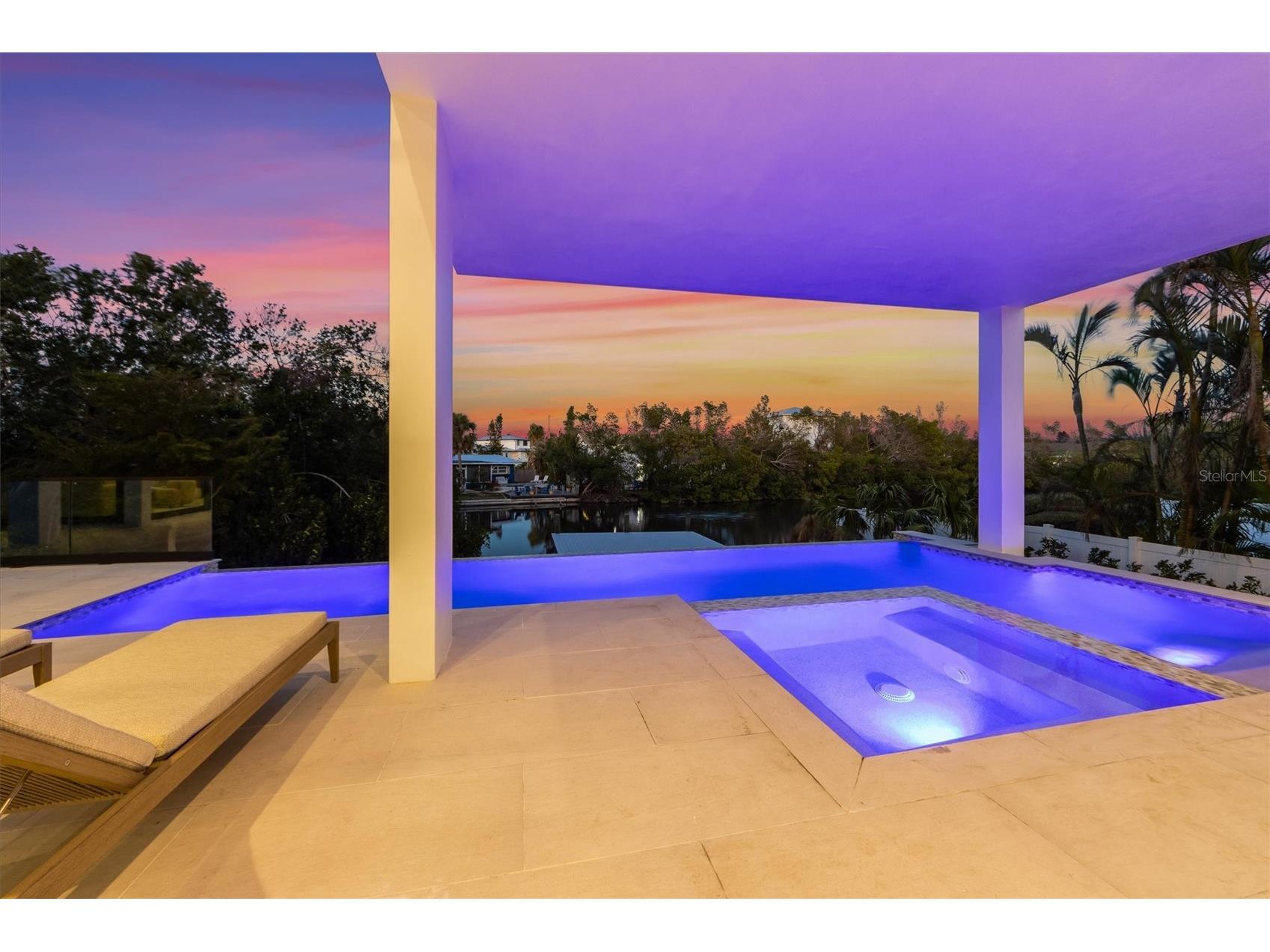 7003 Holmes Boulevard Holmes Beach FL 34217 A4678763 image4