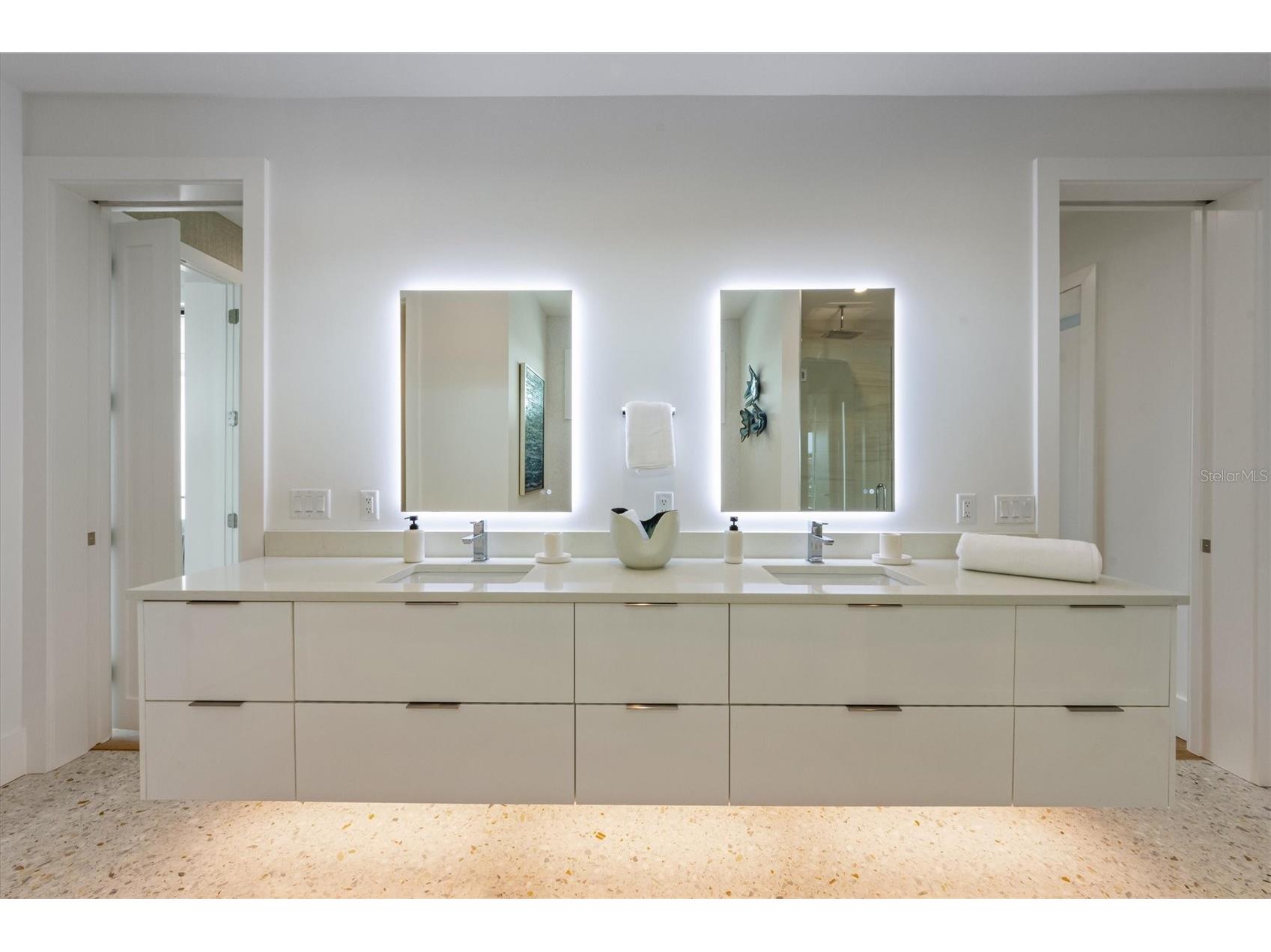 7003 Holmes Boulevard Holmes Beach FL 34217 A4678763 image51