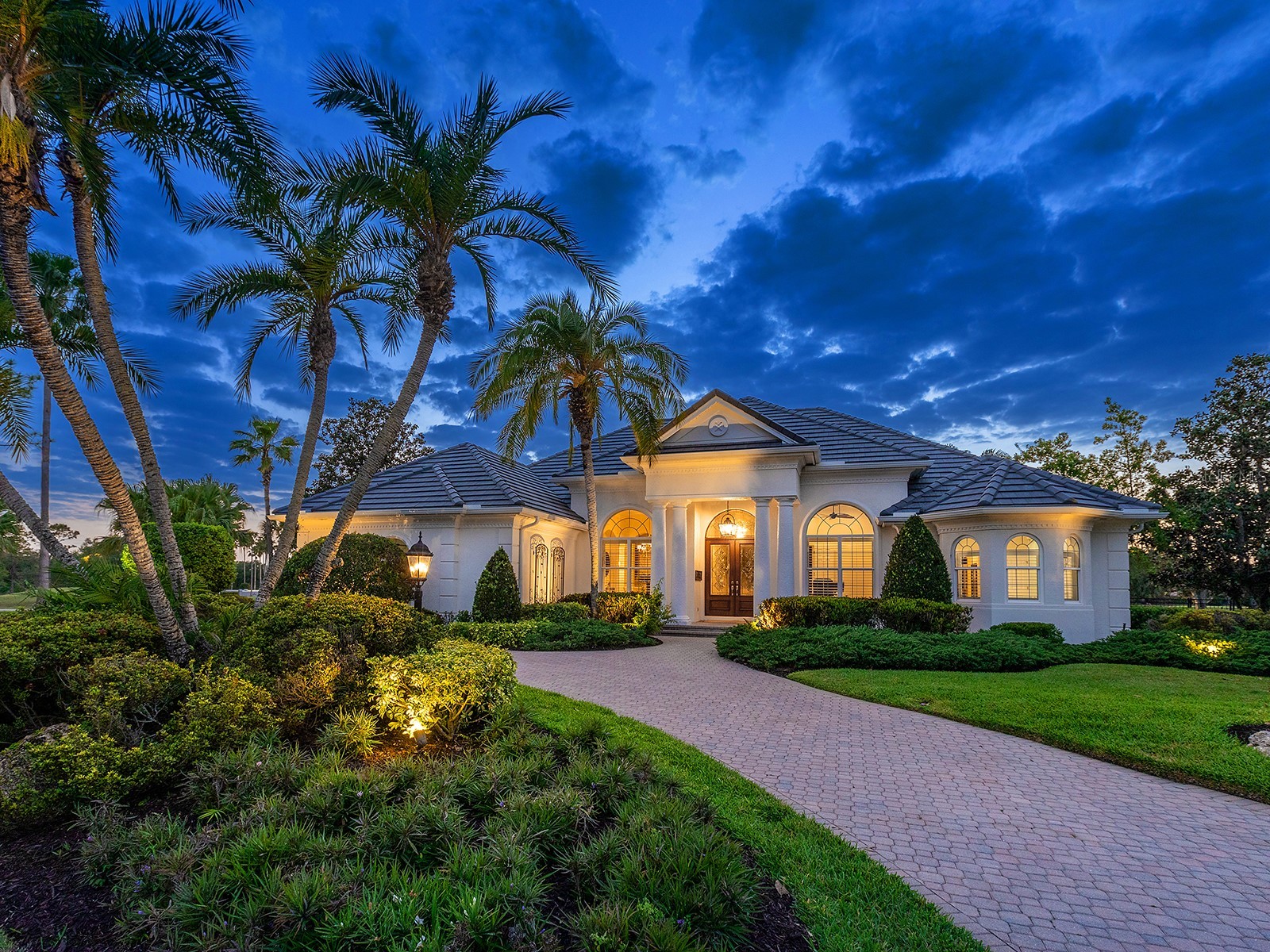 7003 Portmarnock Place Lakewood Ranch FL 34202 A4687799 image2
