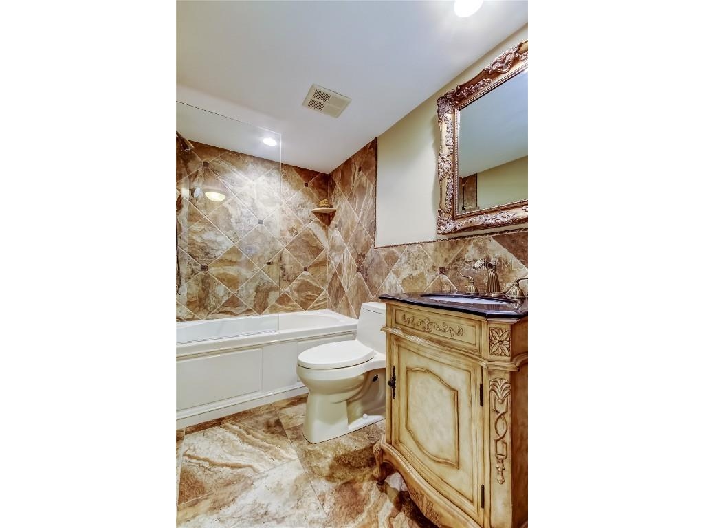 7003 Sunset Way #1 Saint Pete Beach FL 33706 TB8420095 image38